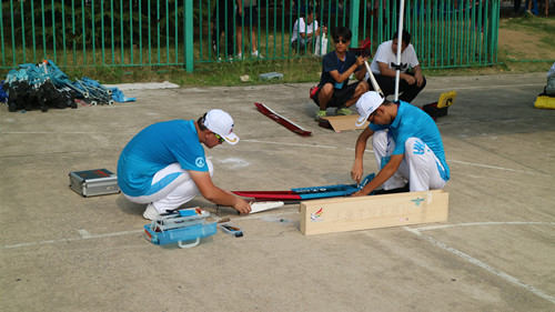 电动滑翔机1_副本.jpg 电动滑翔机1_副本.jpg